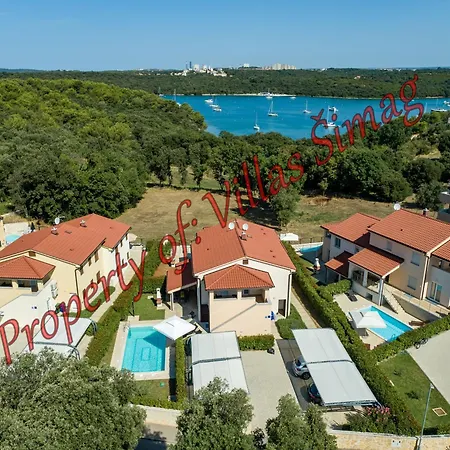Holiday home In Mit Privatem Pool