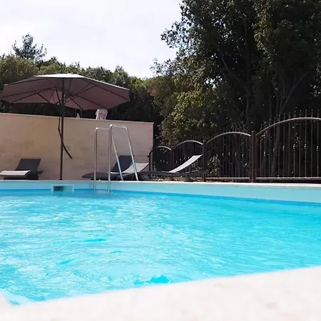 In Mit Privatem Pool Holiday home *